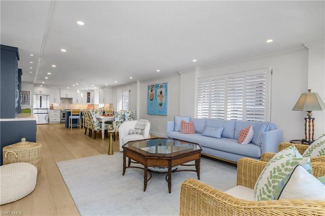 1717 Gulf Shore BLVD N # 101, Naples, FL 34102