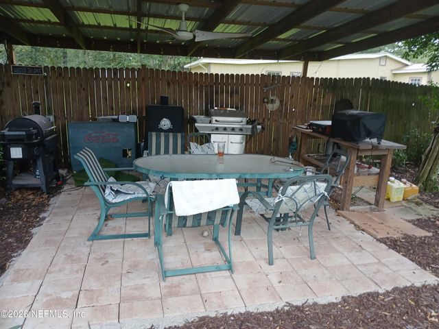 6055 CARLTON Road, Jacksonville, FL 32244