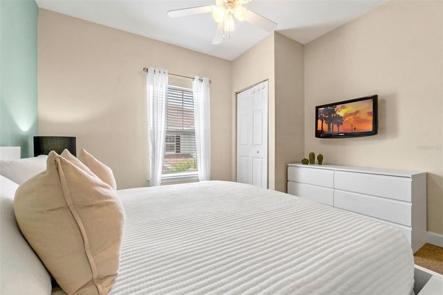 2952 LUCAYAN HARBOUR CIRCLE 106, Kissimmee, FL 34746