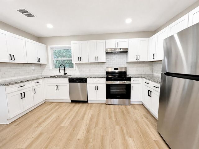 2909 56th Street, Dallas, TX 75241