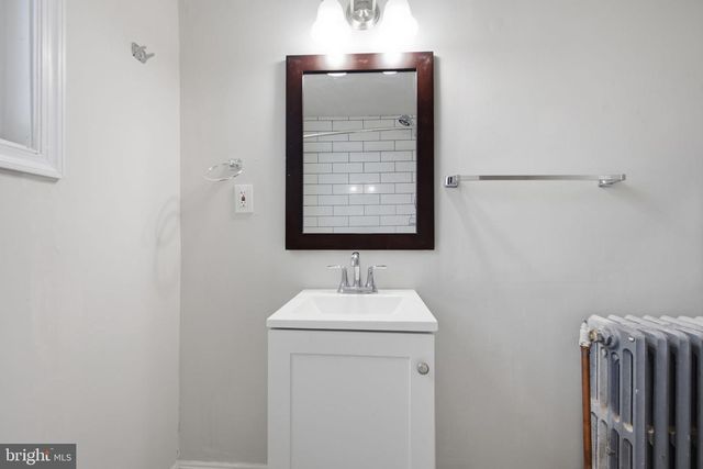 605 LYNDHURST ST, Baltimore, MD 21229