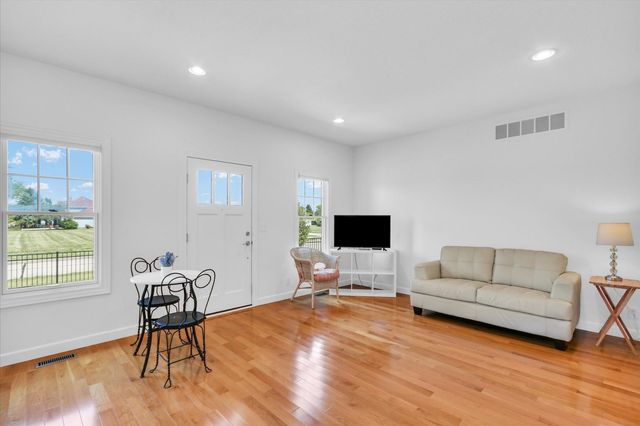 1409 Yorkshire Drive, Savoy, IL 61874