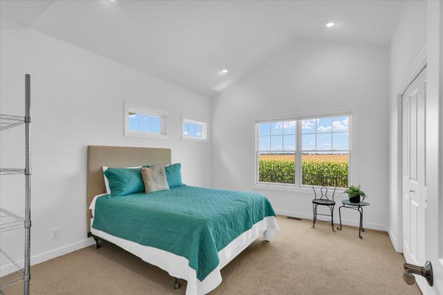 1409 Yorkshire Drive, Savoy, IL 61874