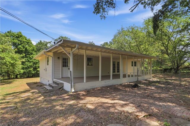 2001 Lietch Lane NE, Conyers, GA 30012