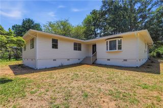 2001 Lietch Lane NE, Conyers, GA 30012
