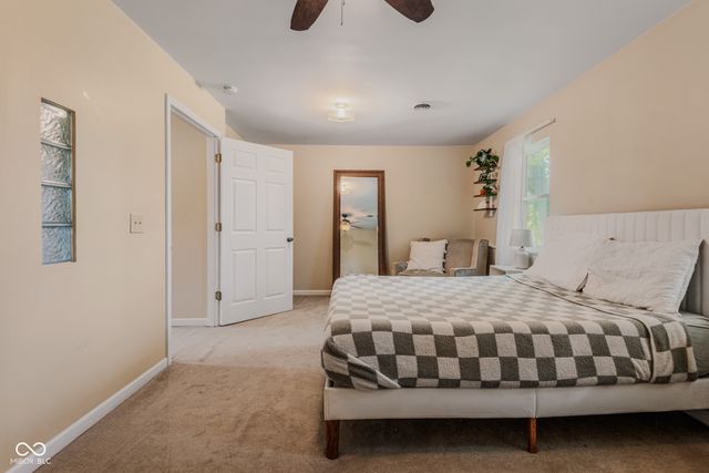 5998 W 550 S, Columbus, IN 47201