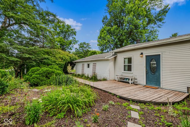 5998 W 550 S, Columbus, IN 47201