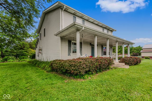5998 W 550 S, Columbus, IN 47201