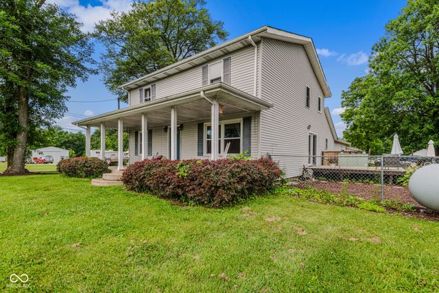 5998 W 550 S, Columbus, IN 47201