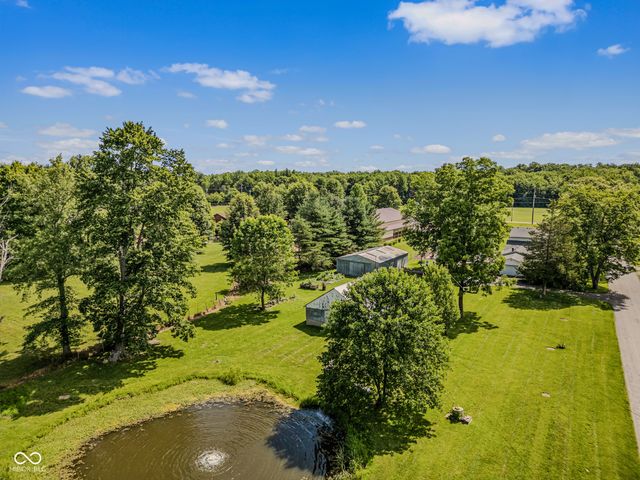5998 W 550 S, Columbus, IN 47201