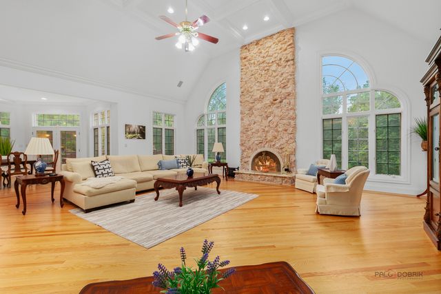 3613 Crestview Drive, Long Grove, IL 60047