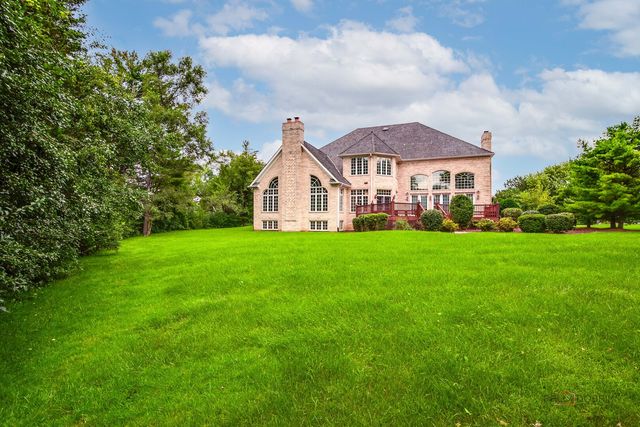3613 Crestview Drive, Long Grove, IL 60047