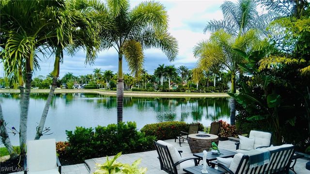 4589 Southern Breeze DR, Naples, FL 34114