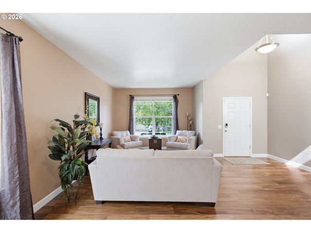 3204 SABO Ln, West Linn, OR 97068