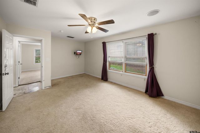 3018 Tower Dr, Tyler, TX 75701