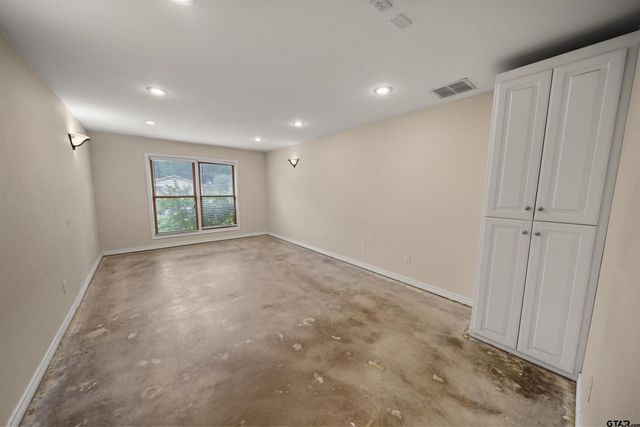 3018 Tower Dr, Tyler, TX 75701
