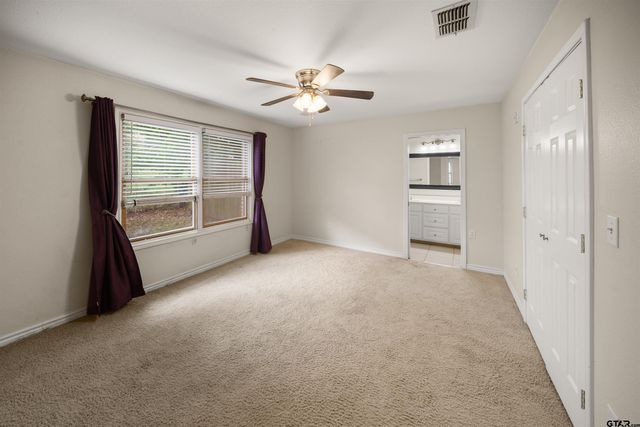 3018 Tower Dr, Tyler, TX 75701