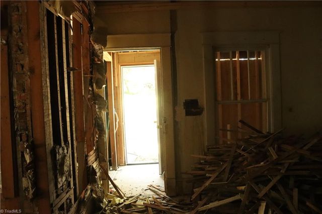 1433 Larkin Street, High Point, NC 27262