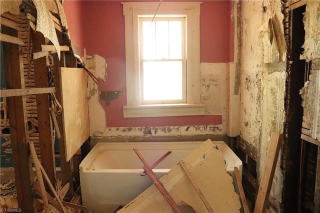 1433 Larkin Street, High Point, NC 27262