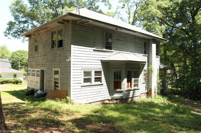 1433 Larkin Street, High Point, NC 27262