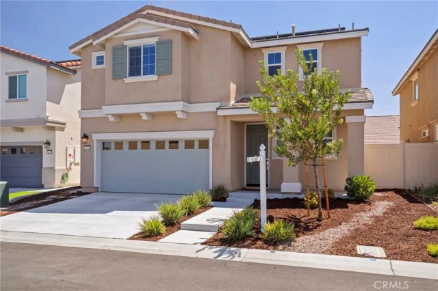 1679 Gooseberry Lane, San Jacinto, CA 92583