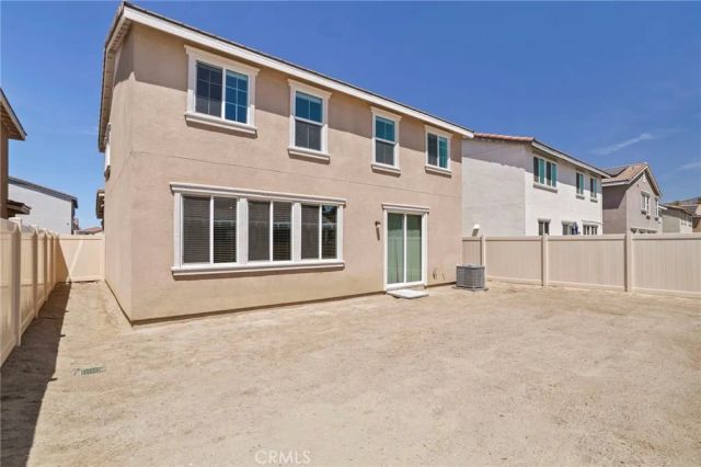 1679 Gooseberry Lane, San Jacinto, CA 92583