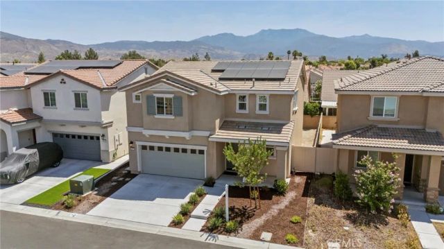1679 Gooseberry Lane, San Jacinto, CA 92583