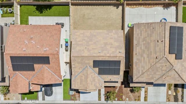 1679 Gooseberry Lane, San Jacinto, CA 92583