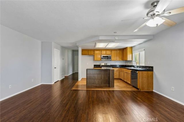 43637 6th East, Lancaster, CA 93535