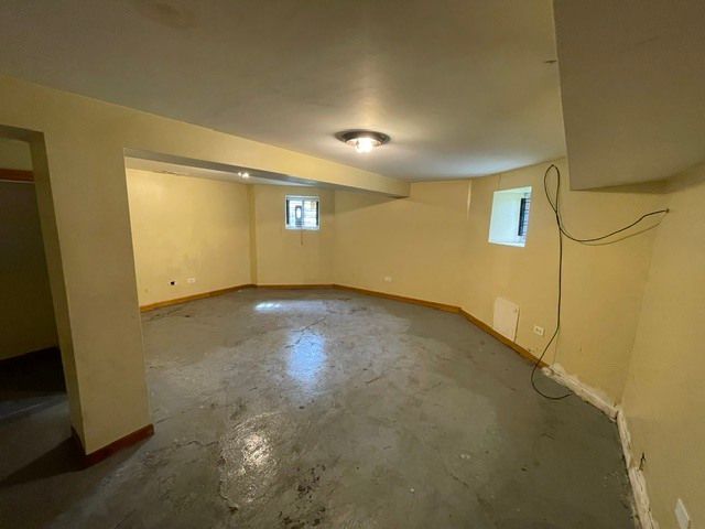 724 W 50TH Place, Chicago, IL 60609