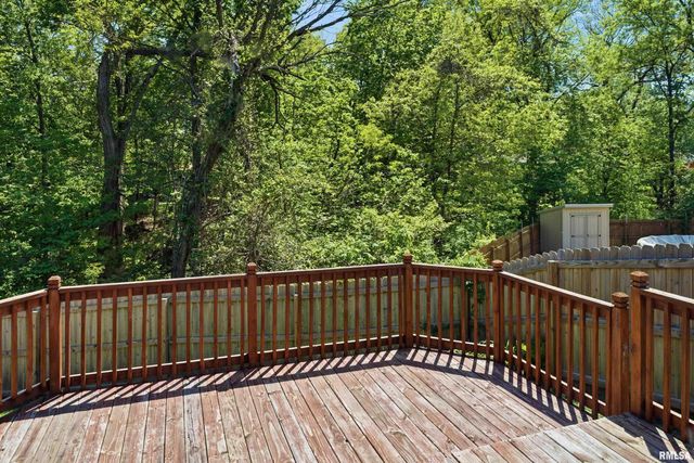4902 W HOPEWOOD Lane, Peoria, IL 61607