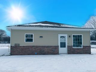 2207 Emerson Street, Westland, MI 48186