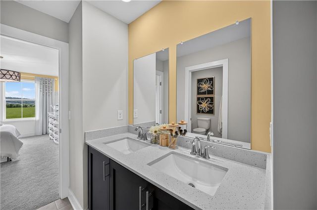 1145 Southwest Frank Street, Upper Macungie Twp, PA 18051