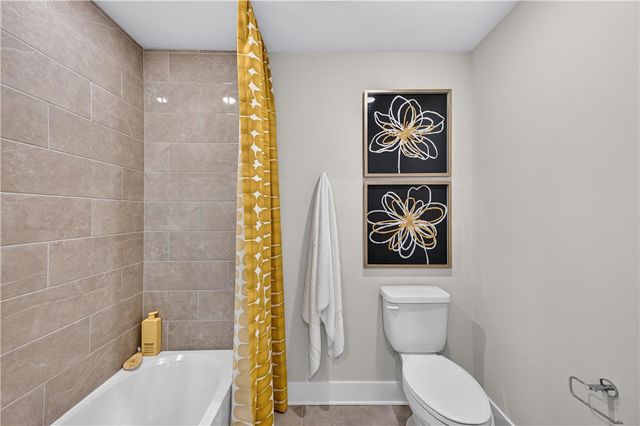 1145 Southwest Frank Street, Upper Macungie Twp, PA 18051