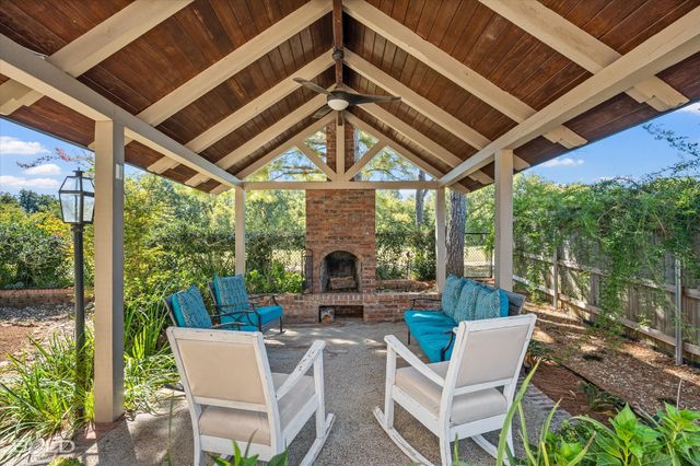 9468 Milbank Drive, Shreveport, LA 71115