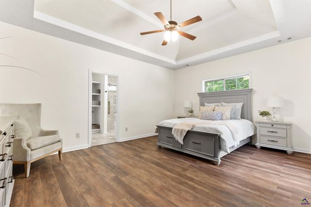 555 Thompson Mill Road, Bonaire, GA 31005