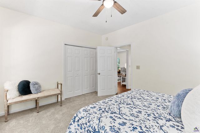 555 Thompson Mill Road, Bonaire, GA 31005