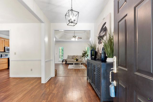 555 Thompson Mill Road, Bonaire, GA 31005