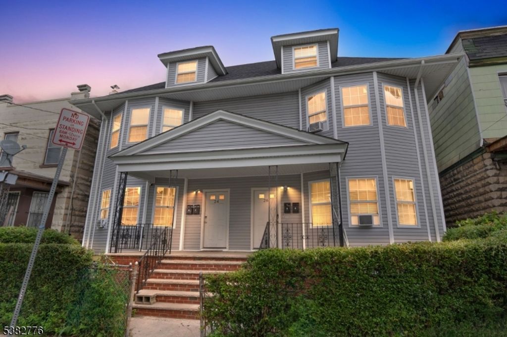 24 Willoughby St, Newark City, NJ 07112