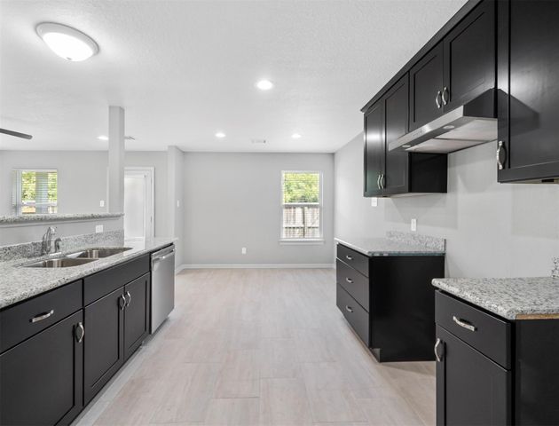 3219 Angelfish Cove, Baytown, TX 77523