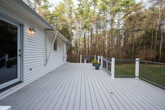 39 Turner, Templeton, MA 01436