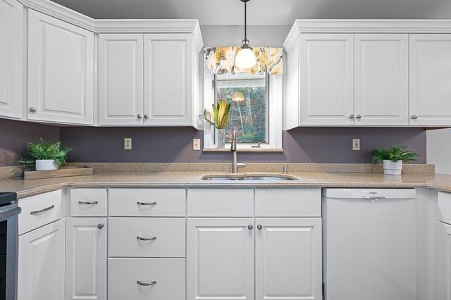 39 Turner, Templeton, MA 01436