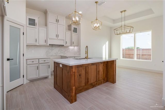 3552 Satelite Street, Edinburg, TX 78542