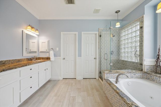 13503 Island Palm Court, Houston, TX 77059