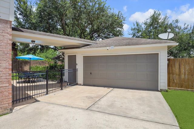 13503 Island Palm Court, Houston, TX 77059
