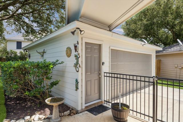 13503 Island Palm Court, Houston, TX 77059