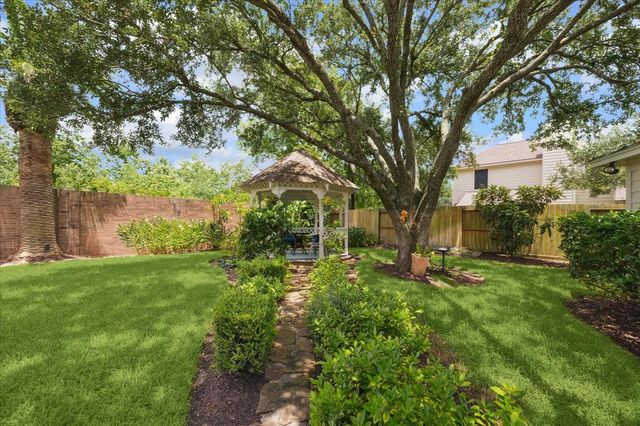 13503 Island Palm Court, Houston, TX 77059