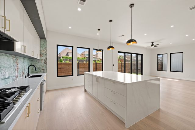 3447 Umyousef Court, Irving, TX 75038