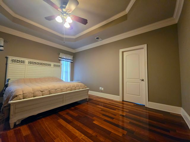 210 Plantation Dr, Cut Off, LA 70345