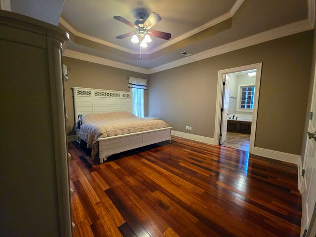 210 Plantation Dr, Cut Off, LA 70345